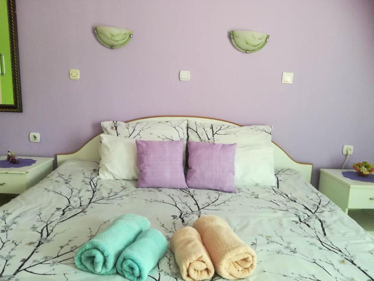 Karoski Apartments & Suites Ochryda Zewnętrze zdjęcie