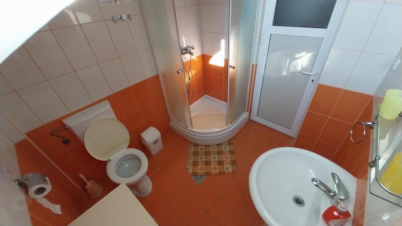 Karoski Apartments & Suites Ochryda Zewnętrze zdjęcie